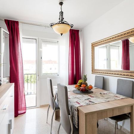 Piso 3 Dormitorios Hl Gines A 10" De Sevilla, A 20" Del Aeropuerto De Sevilla 외부 사진