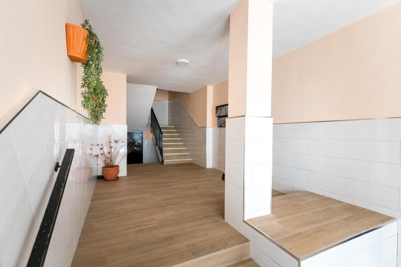 Piso 3 Dormitorios Hl Gines A 10" De Sevilla, A 20" Del Aeropuerto De Sevilla 외부 사진
