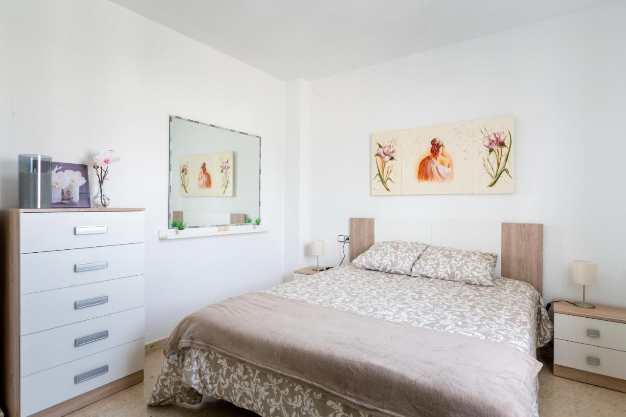 Piso 3 Dormitorios Hl Gines A 10" De Sevilla, A 20" Del Aeropuerto De Sevilla 외부 사진