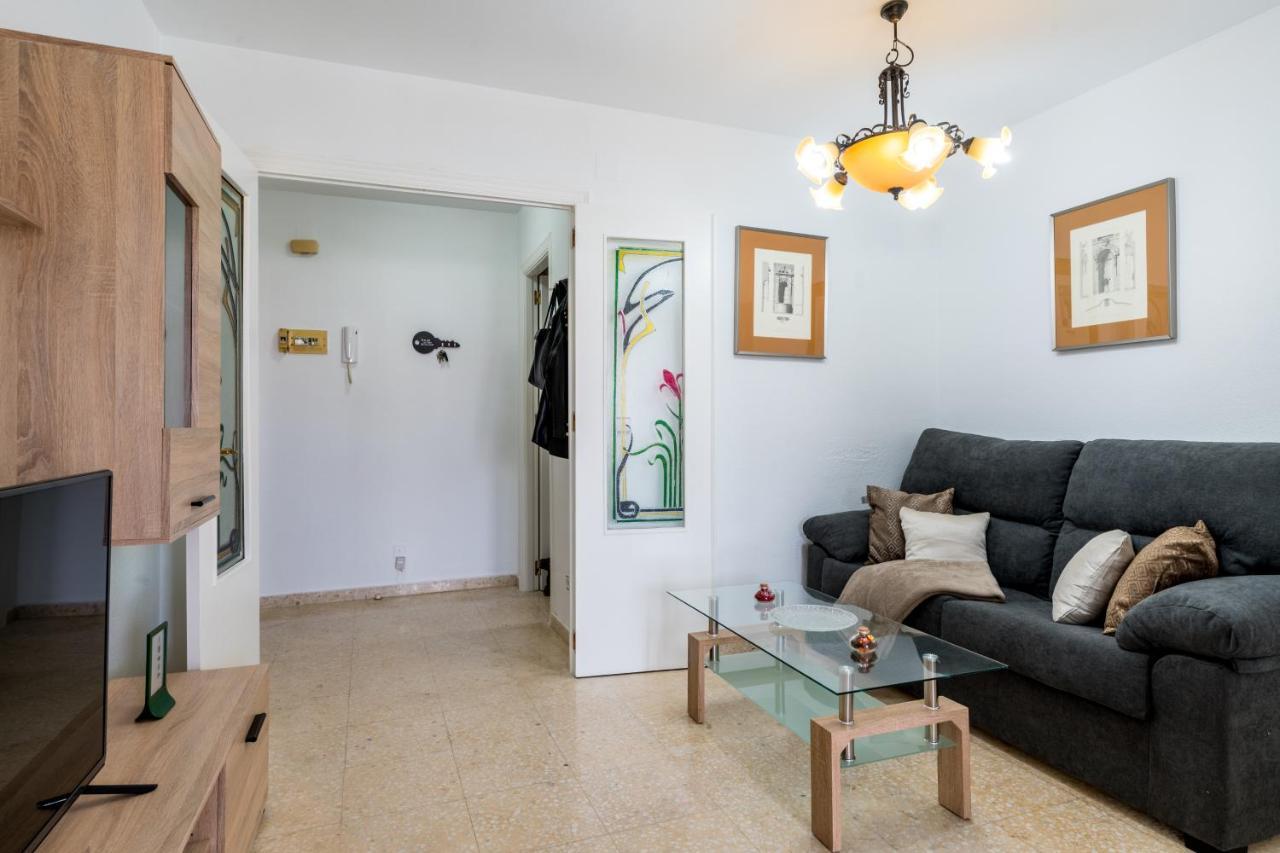 Piso 3 Dormitorios Hl Gines A 10" De Sevilla, A 20" Del Aeropuerto De Sevilla 외부 사진